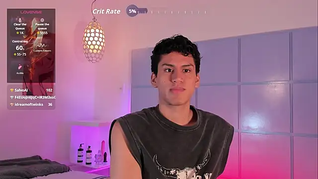 Snapshot of NicoGreys chatting on 10-13-25, 06:08 NicoGreys online show from 10-13-25, 06:08