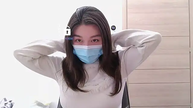 Snapshot of fioralba chatting on 03-02-26, 07:10 fioralba online show from 03-02-26, 07:10