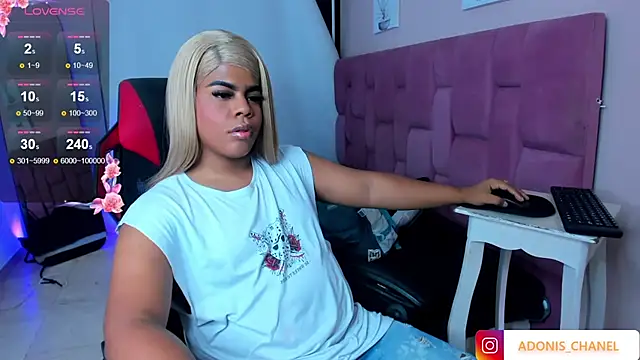 Snapshot of ZOE_ROSE4 chatting on 01-16-26, 05:55 ZOE ROSE4 online show from 01-16-26, 05:55