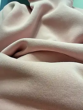 Snapshot of Gorace18cm chatting on 03-11-26, 02:17 Gorace18cm online show from 03-11-26, 02:17