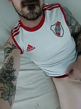 Snapshot of coherro3 chatting on 10-04-25, 04:27 coherro3 online show from 10-04-25, 04:27