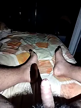 Snapshot of Galardon1 chatting on 10-19-25, 07:53 Galardon1 online show from 10-19-25, 07:53