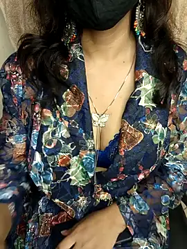 Hey Jully online show from 09-26-25, 04:49