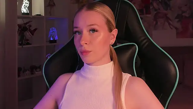 MiaGraces online show from 11-20-25, 06:02