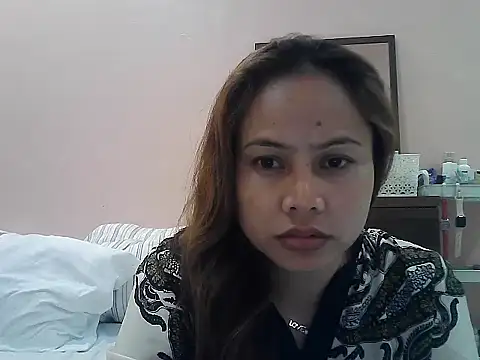 Amarrahlyn online show from 11-17-25, 09:48