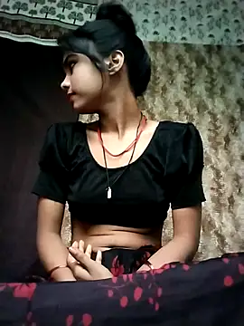 Snapshot of PRACHI-743 chatting on 11-23-25, 01:38 PRACHI-743 online show from 11-23-25, 01:38