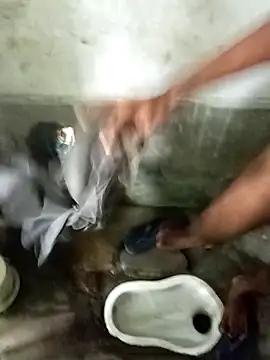 Snapshot of ashenerantha chatting on 09-19-25, 08:38 ashenerantha online show from 09-19-25, 08:38