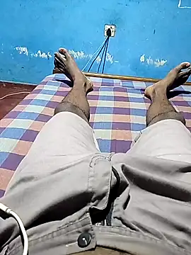 Snapshot of ashenerantha chatting on 10-24-25, 04:14 ashenerantha online show from 10-24-25, 04:14