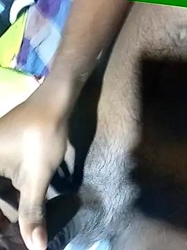 Snapshot of ashenerantha chatting on 10-29-25, 02:36 ashenerantha online show from 10-29-25, 02:36