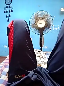 Snapshot of ashenerantha chatting on 11-23-25, 02:11 ashenerantha online show from 11-23-25, 02:11