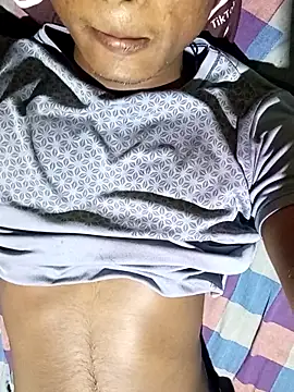 Snapshot of ashenerantha chatting on 11-25-25, 02:33 ashenerantha online show from 11-25-25, 02:33