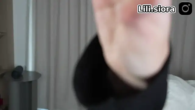 Snapshot of Peachxlush chatting on 02-18-26, 02:02 Peachxlush online show from 02-18-26, 02:02