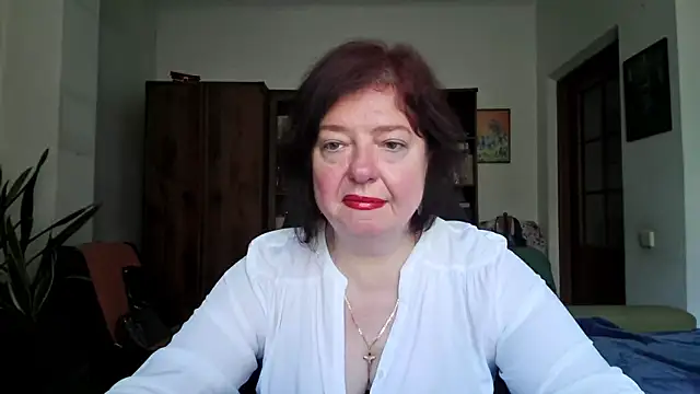 Snapshot of Violet_Pulse chatting on 05-19-26, 08:53 Violet Pulse online show from 05-19-26, 08:53