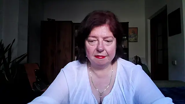 Snapshot of Violet_Pulse chatting on 05-21-26, 01:29 Violet Pulse online show from 05-21-26, 01:29
