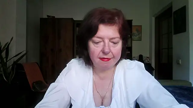 Snapshot of Violet_Pulse chatting on 06-02-26, 12:29 Violet Pulse online show from 06-02-26, 12:29
