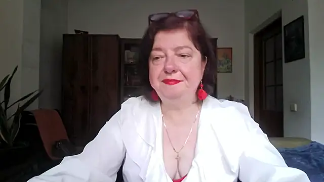 Snapshot of Violet_Pulse chatting on 06-08-26, 08:58 Violet Pulse online show from 06-08-26, 08:58