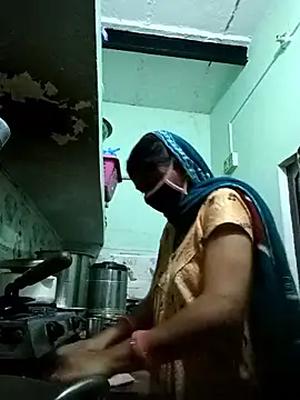 Cute-Charvii online show from 02-04-26, 01:44