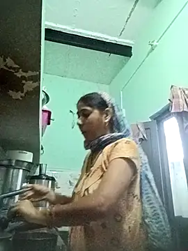 Cute-Charvii online show from 04-01-26, 01:17