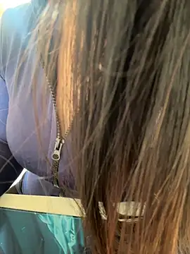 AZ37866 online show from 11-20-25, 02:01