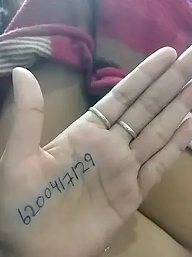 Snapshot of JassiKumari02 chatting on 04-08-26, 07:25 JassiKumari02 online show from 04-08-26, 07:25