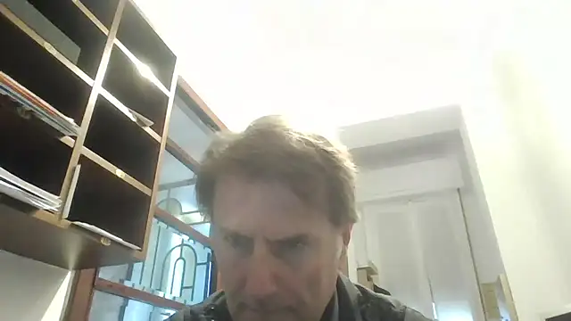 Snapshot of sayeaprayer65 chatting on 10-22-25, 09:42 sayeaprayer65 online show from 10-22-25, 09:42