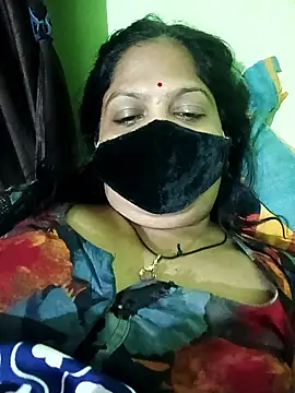 Snapshot of Mona_darling21 chatting on 10-30-25, 06:08 Mona darling21 online show from 10-30-25, 06:08