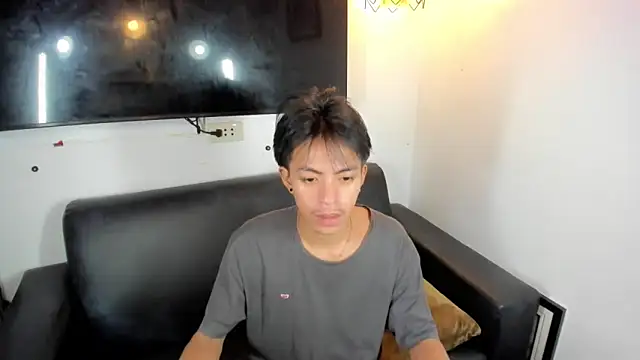 Snapshot of jayxxxlovescock chatting on 10-27-25, 08:02 jayxxxlovescock online show from 10-27-25, 08:02