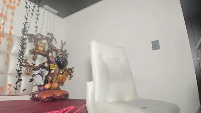 peyton  wat online show from 10-20-25, 11:54