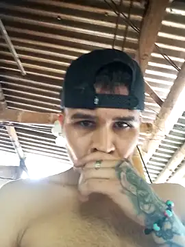 Snapshot of curvahot chatting on 09-19-25, 06:30 curvahot online show from 09-19-25, 06:30