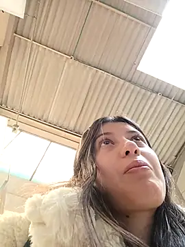 Snapshot of SALOME-28_ chatting on 11-10-25, 04:39 SALOME-28 online show from 11-10-25, 04:39