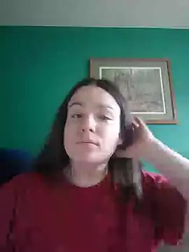 Snapshot of bigbutttmilf chatting on 10-20-25, 01:22 bigbutttmilf online show from 10-20-25, 01:22