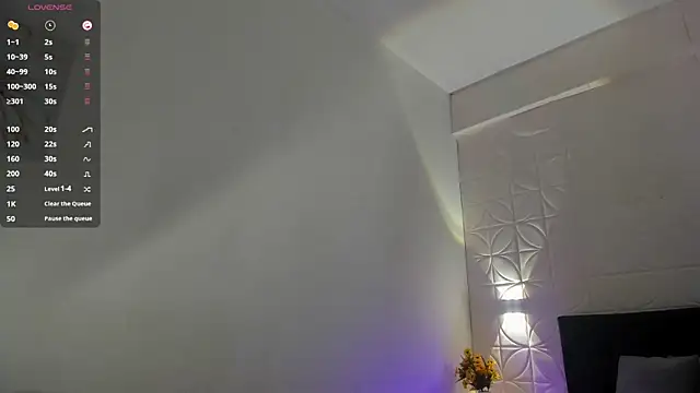 EmillyLim online show from 04-20-26, 08:21