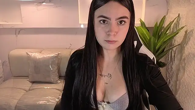 scarlett smith tp online show from 11-21-25, 12:48