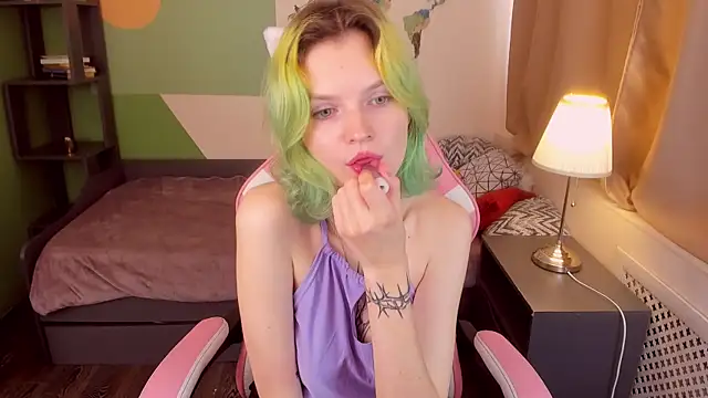 Snapshot of Lika_Sky chatting on 06-23-26, 11:41 Lika Sky online show from 06-23-26, 11:41