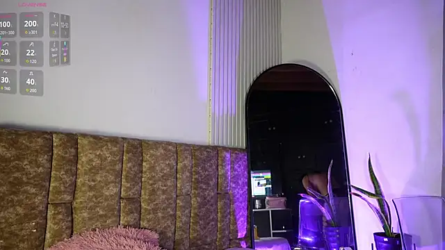 Missdionne curly online show from 04-08-26, 11:10