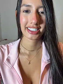 Julieta Duque online show from 03-11-26, 02:06