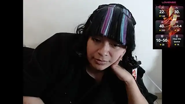 Acelinrose online show from 10-30-25, 10:32