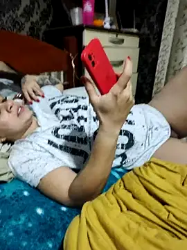 Barbie 13 online show from 09-21-25, 10:44