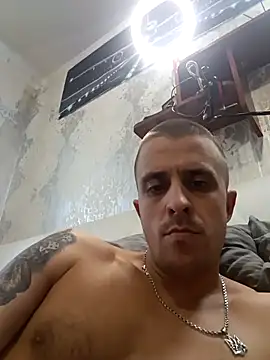 Snapshot of Adidas7217 chatting on 03-09-26, 06:17 Adidas7217 online show from 03-09-26, 06:17