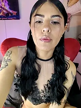 ValeNiitaLuv online show from 04-01-26, 04:24