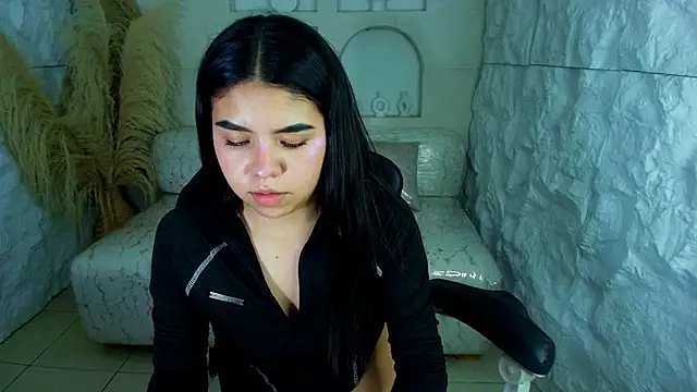 ambarina r online show from 10-25-25, 03:25