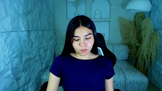 ambarina r online show from 11-14-25, 02:54