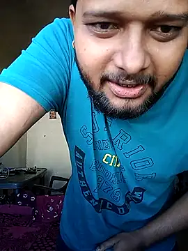 Snapshot of chunkyguy98 chatting on 12-20-25, 04:19 chunkyguy98 online show from 12-20-25, 04:19