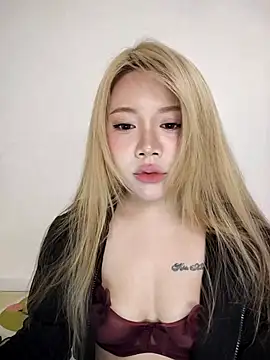 Snapshot of -Bianca- chatting on 02-03-26, 03:06 -Bianca- online show from 02-03-26, 03:06