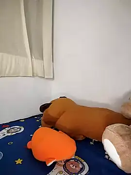 Snapshot of -Bianca- chatting on 05-23-26, 02:32 -Bianca- online show from 05-23-26, 02:32