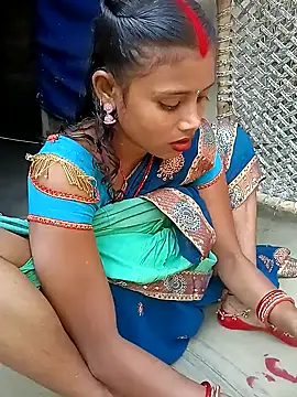 Snapshot of Indian_GIRL_BR chatting on 10-20-25, 08:15 Indian GIRL BR online show from 10-20-25, 08:15