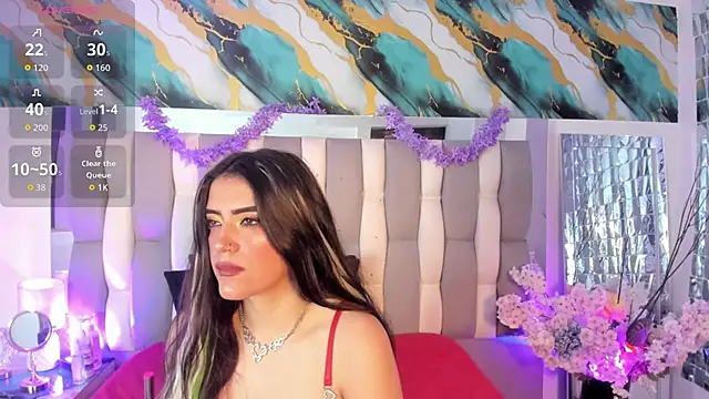 IsaDiiaz online show from 05-18-26, 05:46