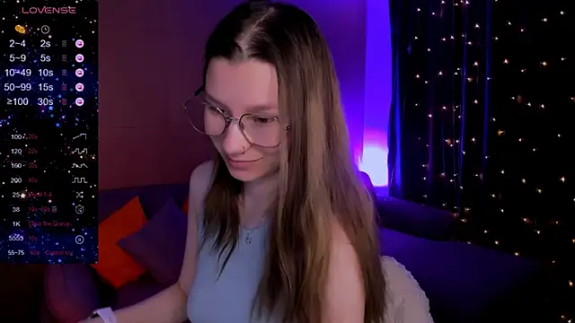 Snapshot of LinaBlossom_ chatting on 03-19-26, 08:29 LinaBlossom online show from 03-19-26, 08:29