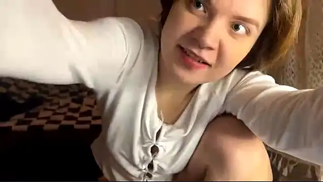 SabrinaFolts online show from 10-27-25, 05:06