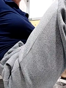 Snapshot of Mc_chinese chatting on 11-11-25, 05:51 Mc chinese online show from 11-11-25, 05:51